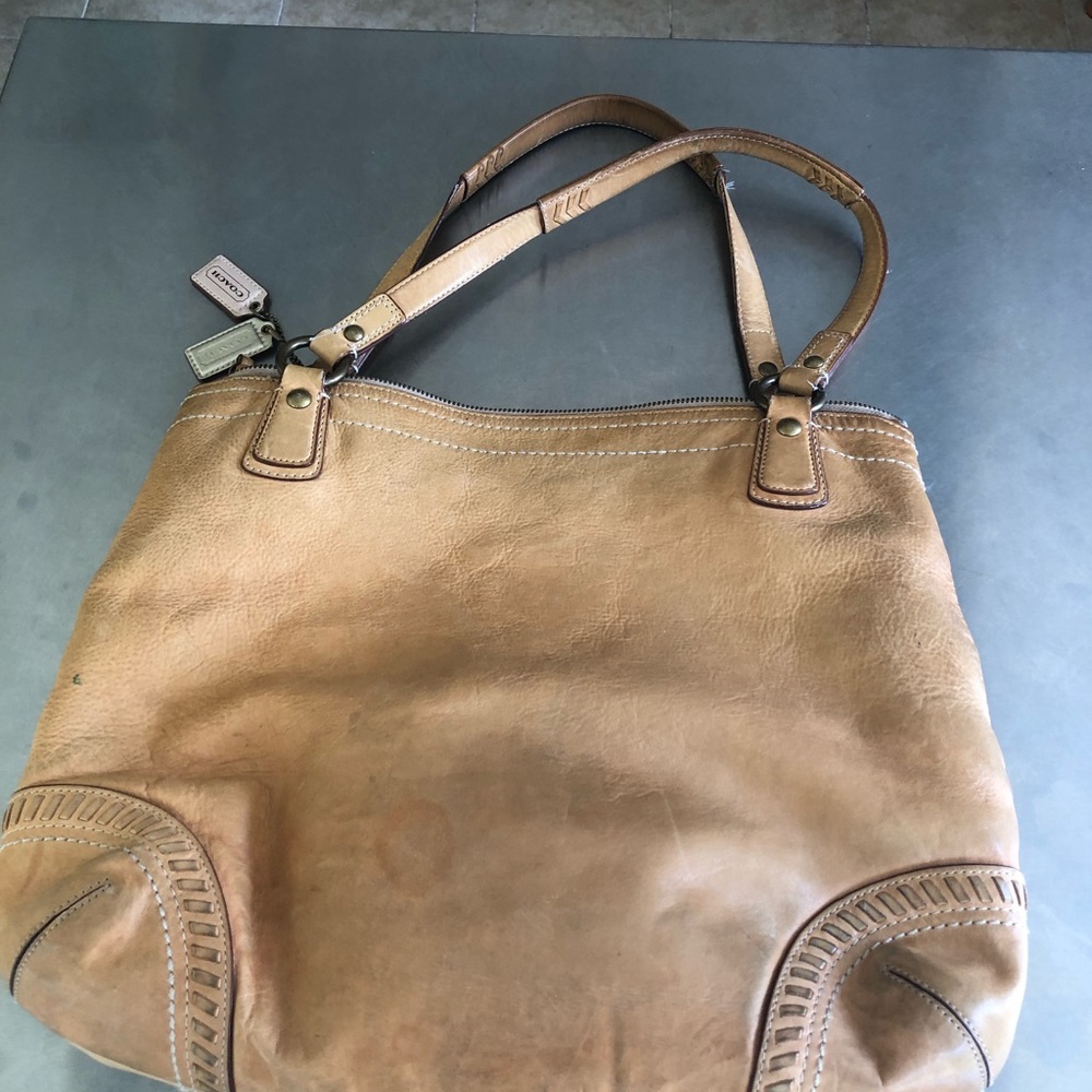 COACH - Picture 6 of 7